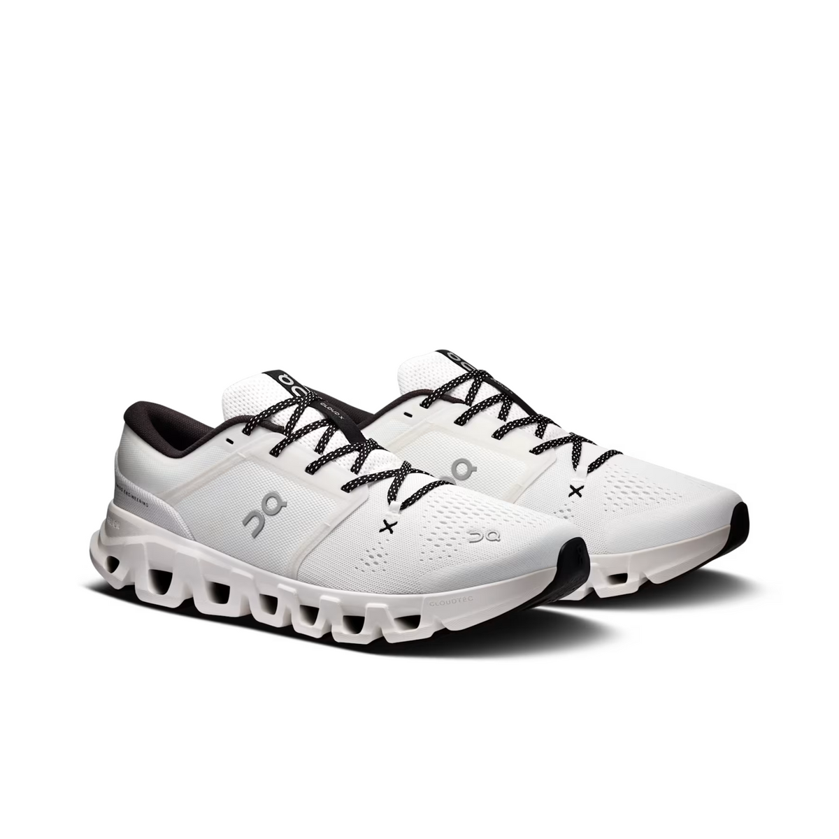 ON CLOUD X 5 WOMEN