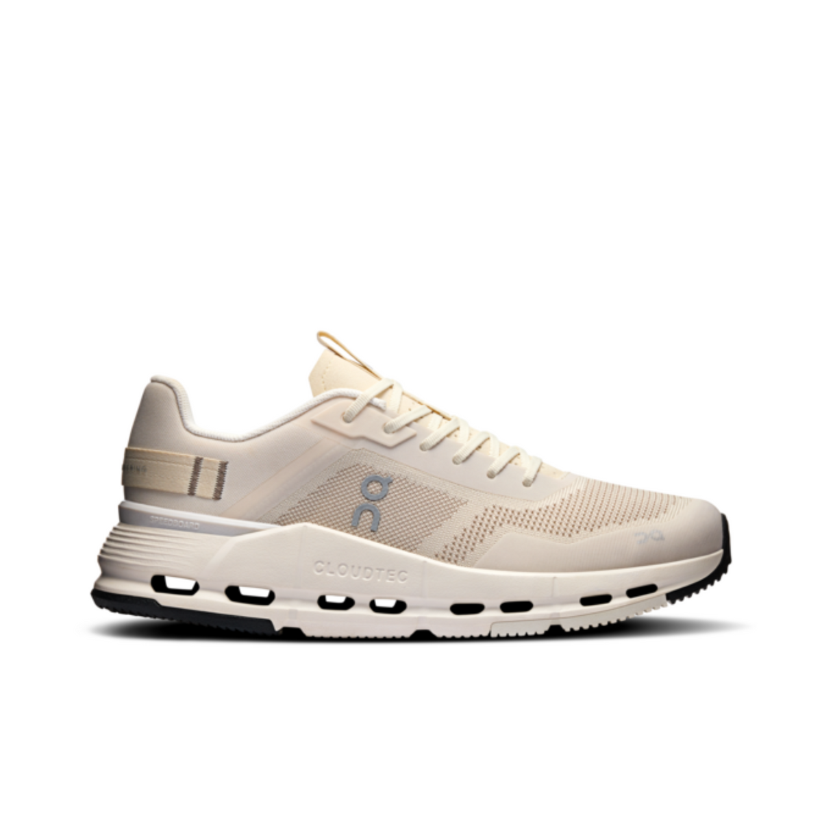 ON CLOUDNOVA FORM 2 TT WOMEN