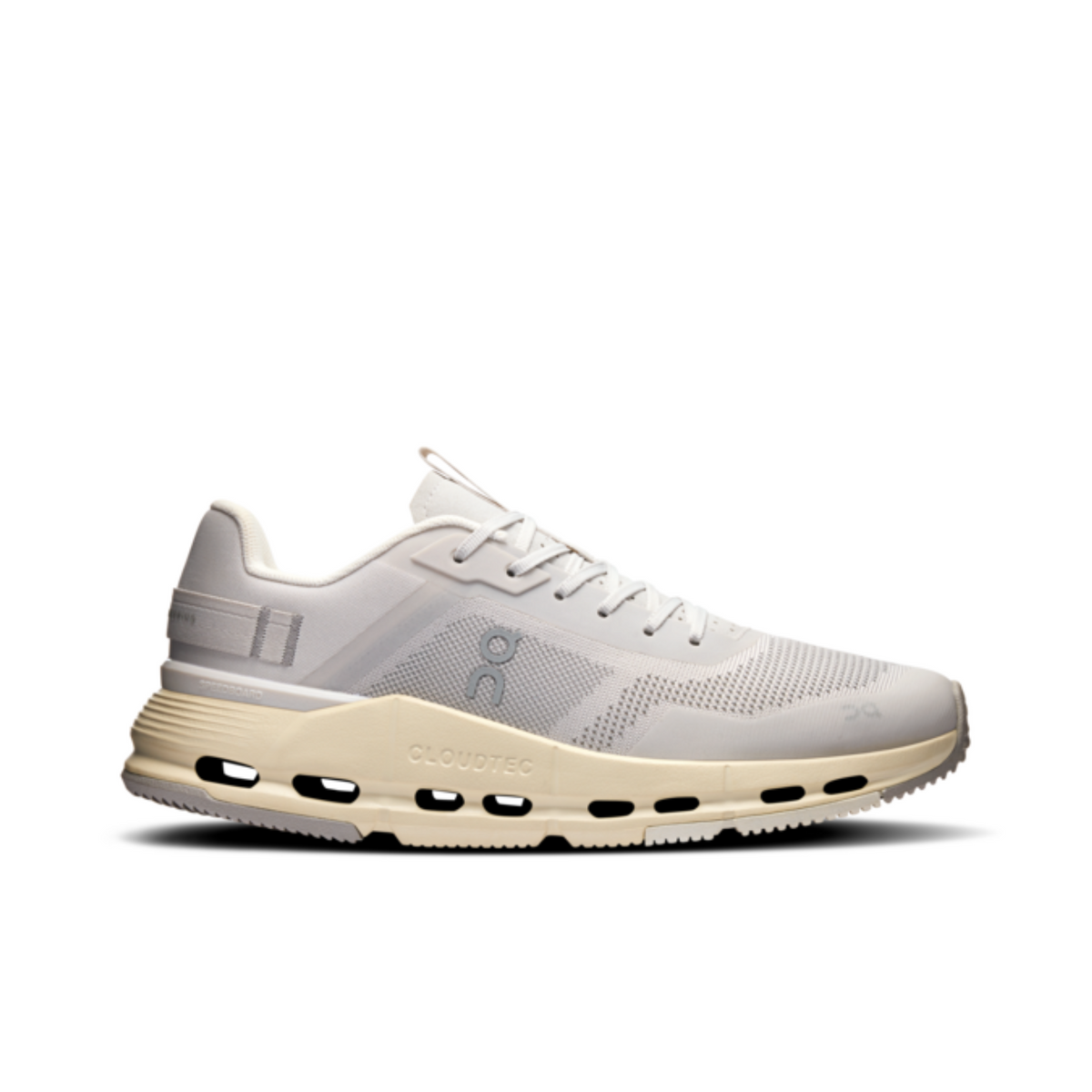 ON CLOUDNOVA FORM 2 TT WOMEN