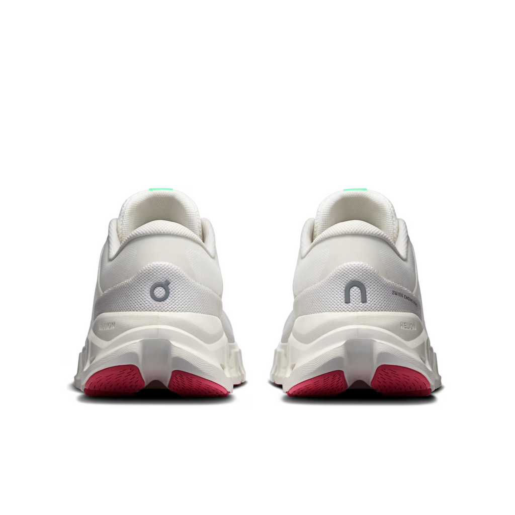 ON CLOUD X 5 WOMEN